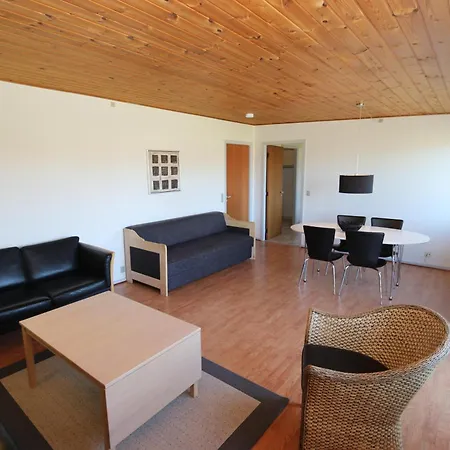 Dom wakacyjny Apartm Near Prime Fishing Spots - Sj2348